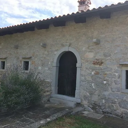Lavander-kriz-sezana Apartman Sežana