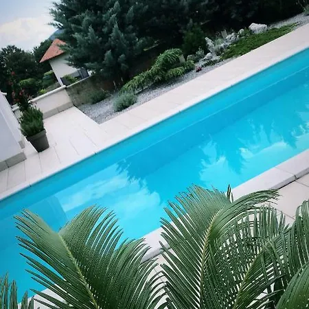 Lavander-kriz-sezana Apartman